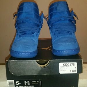 Air Jordan 1's all blue